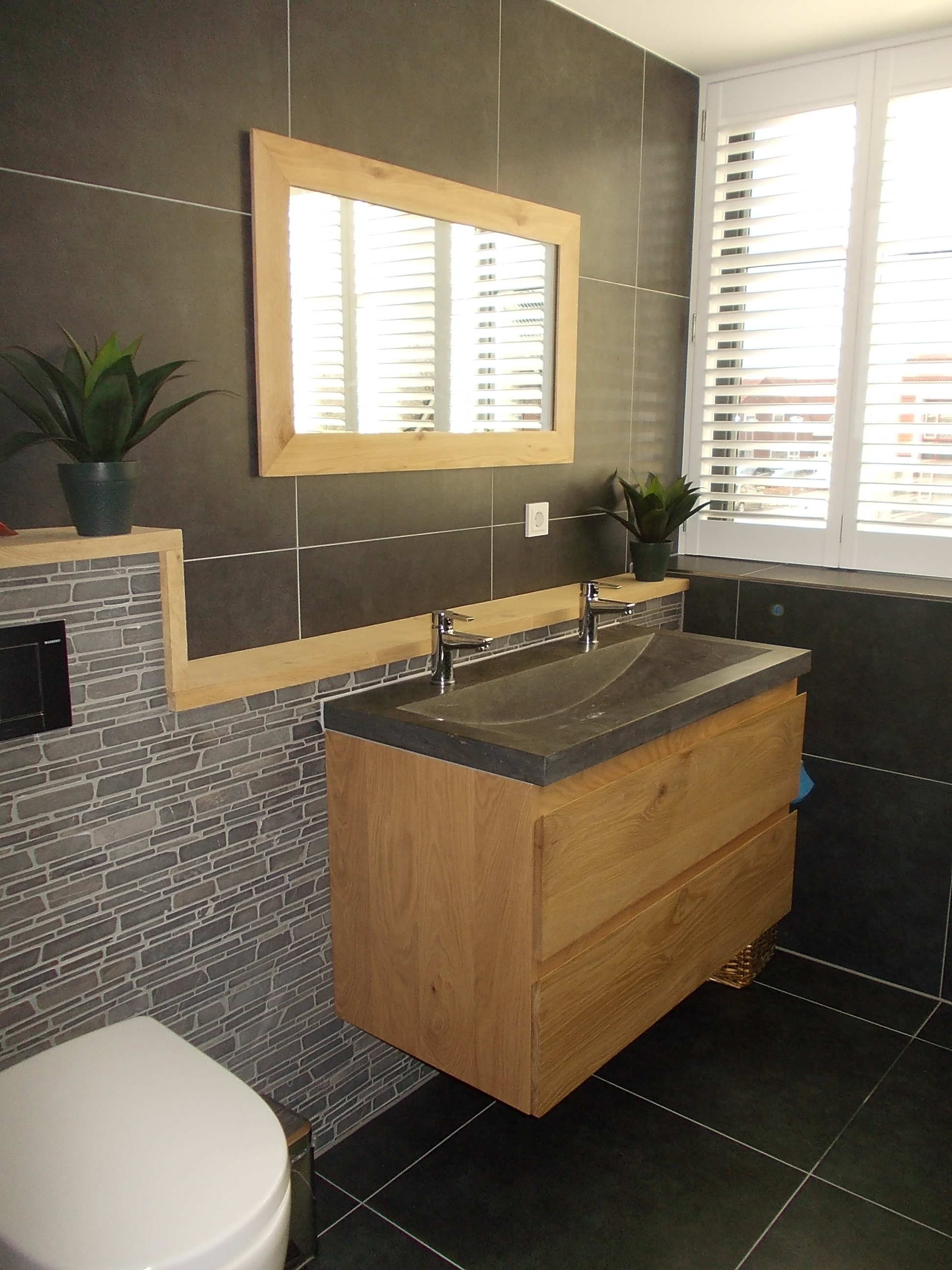 Van den Berg Tegels & Badkamers BV