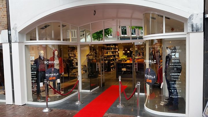 De rode loper is inmiddels uit bij Schmalz herenmode in Schagen