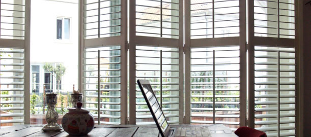 Sfeervolle shutters van Noord-West Interieurs